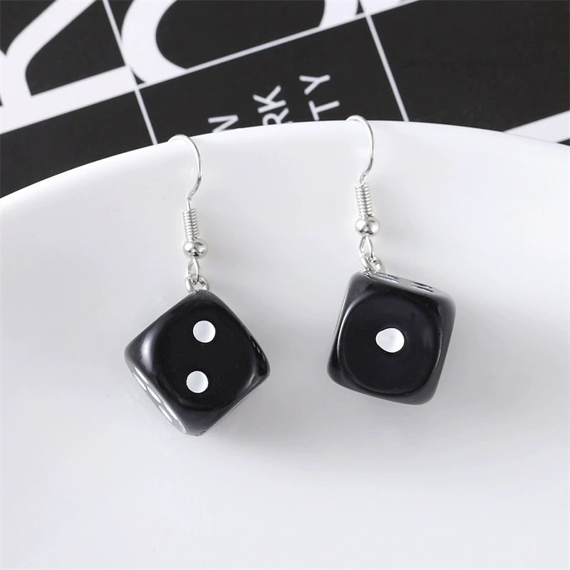 Creative White Black Dice Resi - Party Games Gamecube ulasan dan harga